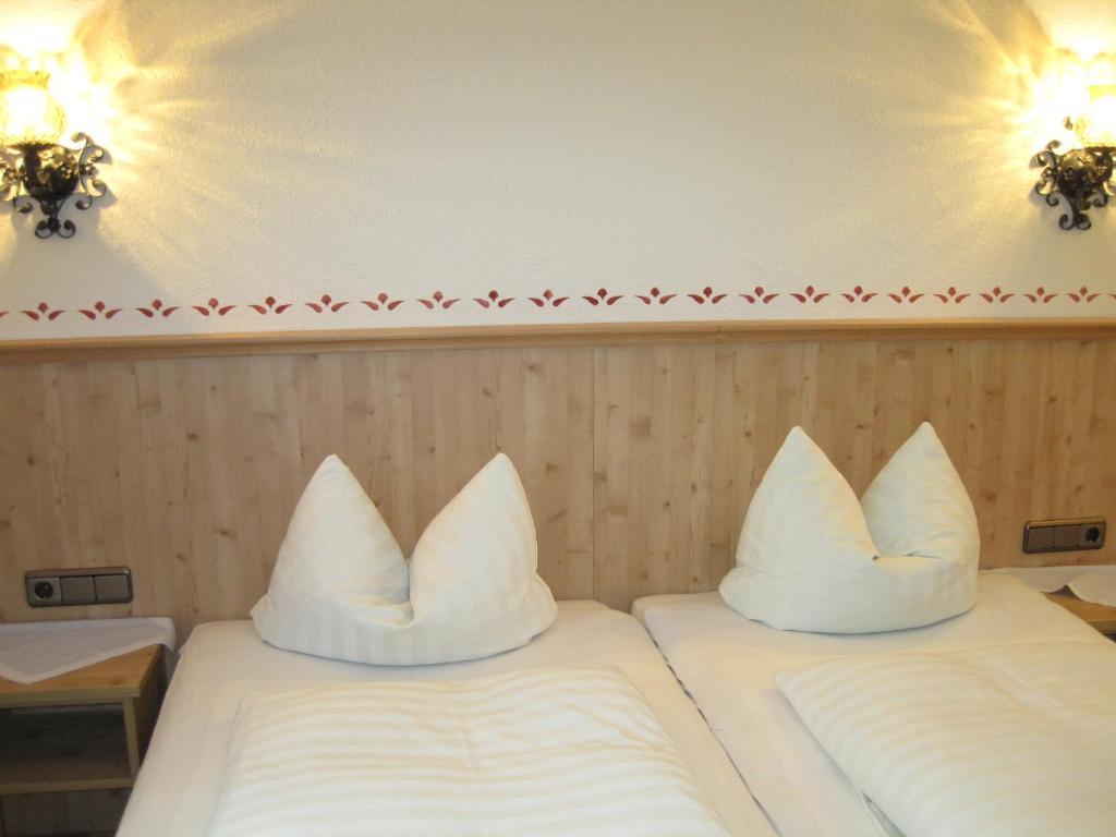 Hotel Zur Schonen Aussicht Übersee Стая снимка