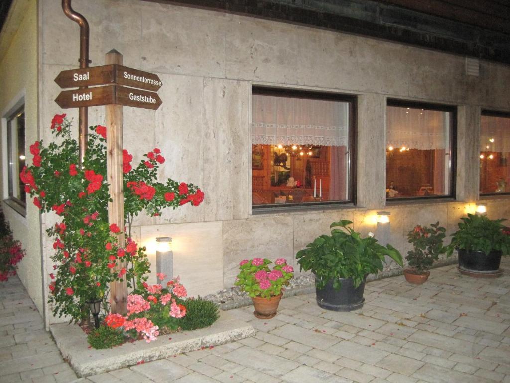 Hotel Zur Schonen Aussicht Übersee Екстериор снимка